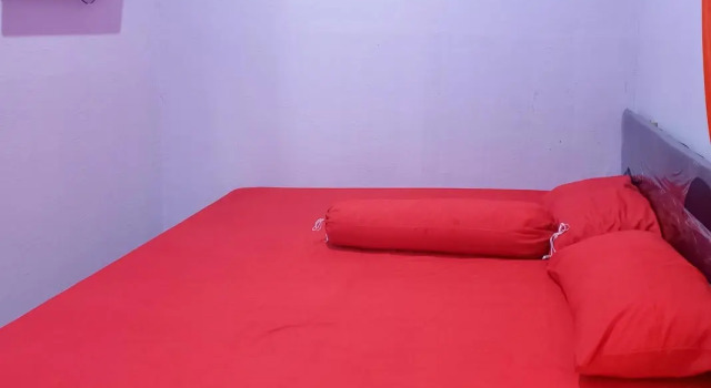 Jessy Homestay Lolak, Prenota Hotel  