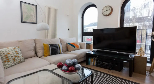 2 Bedroom Flat Near Hackney Wick