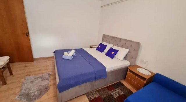 Apartments Nada, Varaa Huoneisto Hotellit Kvarner Islands uima-altaalla, Uima-allas