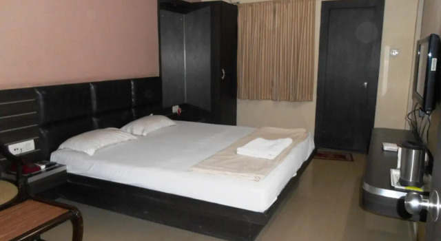 Hotel Saket Heritage