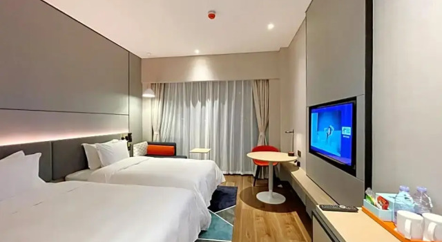 Номер Standard с видом на город Holiday Inn Express Shenzhen Luohu