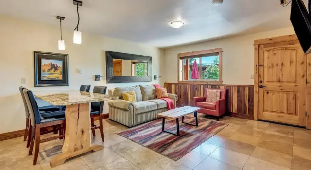 Двухместный люкс c 1 комнатой Wall Street Suites