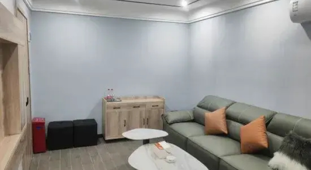 Люкс Business Golden Harbour Business Hotel