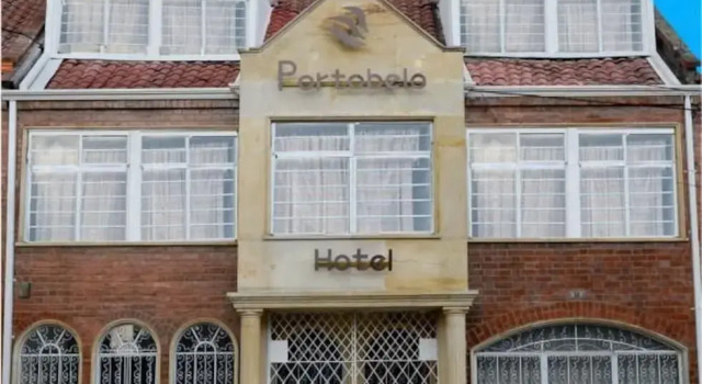Hotel Portobelo, Забронировать Отель Отели Богота с парковкой, рядом с Centro Comercial Galerias, Парковка