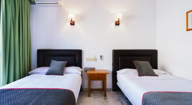 Hotel El Ancla, Prenota Hotel Calahonda Costa Tropical