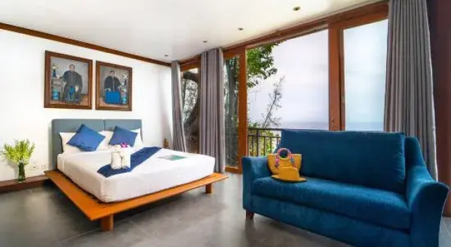 Кровать в общем номере с 6 комнатами Villa Chada