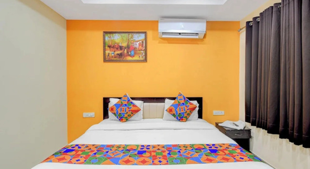 Номер Premium FabHotel Hitek N - Nr. Sindhu Hospital and HITEX EXHIBITION CENTER, Hitech City