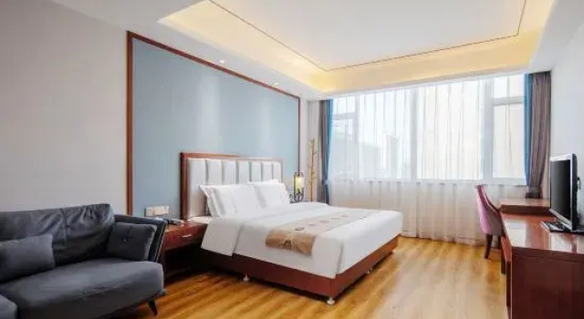 Двухместный люкс Deluxe Jinjiang Inn Select Qingdao Huangdao Boli Dongjiakou