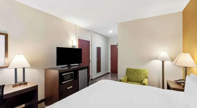Suite SureStay by Best Western Grayson