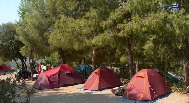 Тент Chrissa Camping Rooms & Bungalows