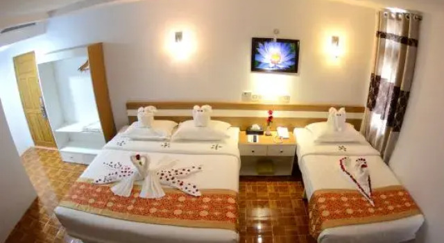 Номер Deluxe Kaung Myint Hotel