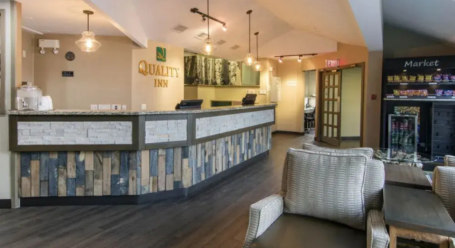 Quality Inn, Boek Hotel Hotels in Southern Alberta met zwembad, Zwembad