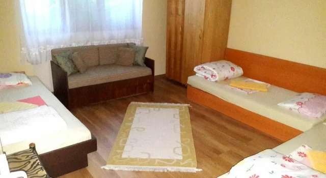 Mihaela Lake Retreat, Book Hotel Billige hoteller i Kardzhali