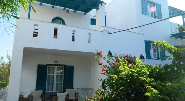 Ioanna Apartments