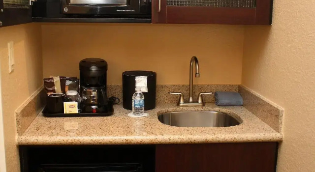 Двухместный люкс SpringHill Suites by Marriott Morgantown