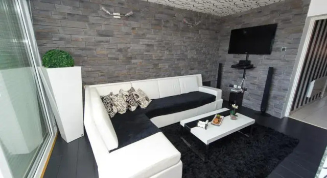 Apartment Adi