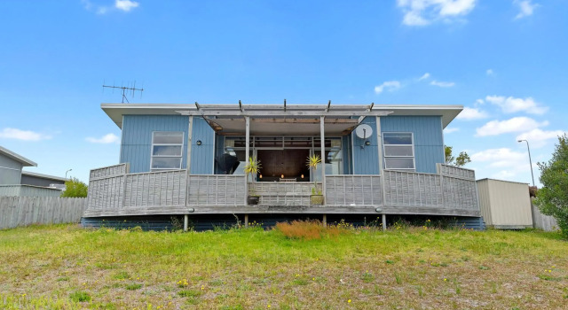 Blue Crush Villa - Mangawhai Heads Holiday Home, Забронировать Вилла Мангафаи Хедс Kaipara