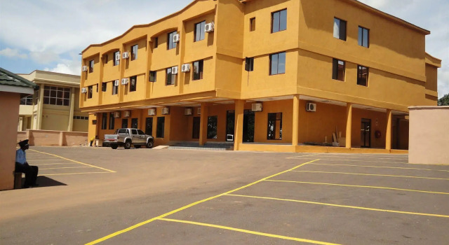 Bridgeview Hotel & Conference Centre