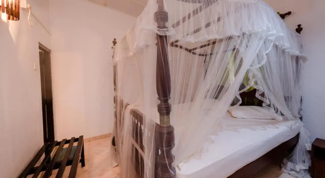 Sea View Hotel 02 By OYO Rooms