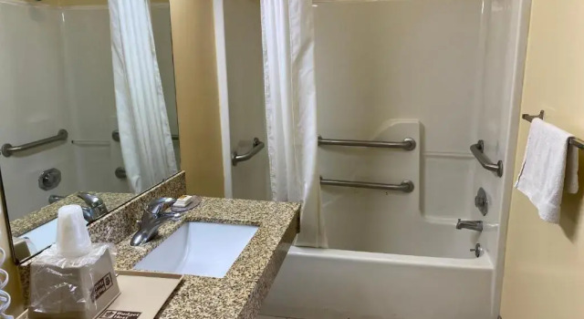 Двухместный номер Standard Rodeway Inn Baxley