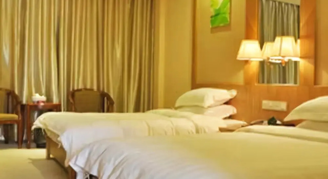 Huaqiao Mansion, Boek Hotel Hotels in Guangdong met parkeren, Parkeren