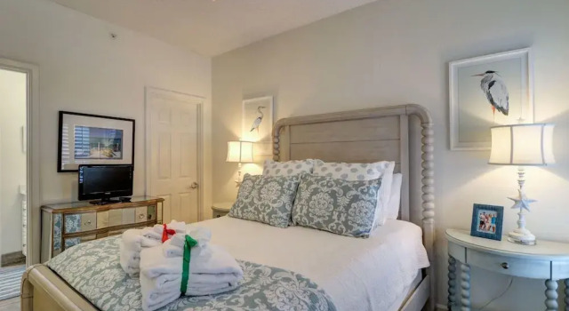 Crescent at Miramar By BlueSwell, Rezerwuj Hotel Hotele w Emerald Coast z parkingiem, Parking