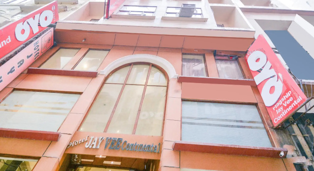 OYO 70316 Hotel Jay Vee Continental