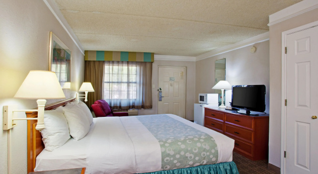 Super 8 by Wyndham San Bernardino
