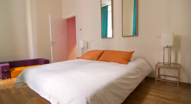 Spacious and very central apartment