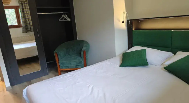 Номер Standard Logis Relais Saint Michel