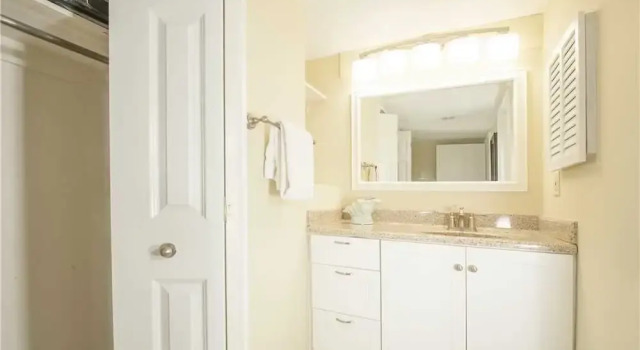 Plantation Club 527 - Two Bedroom Condo, Забронировать Отель Хилтон-Хед-Айленд Lowcountry, рядом с Поля для гольфа Heron Point and Ocean Course