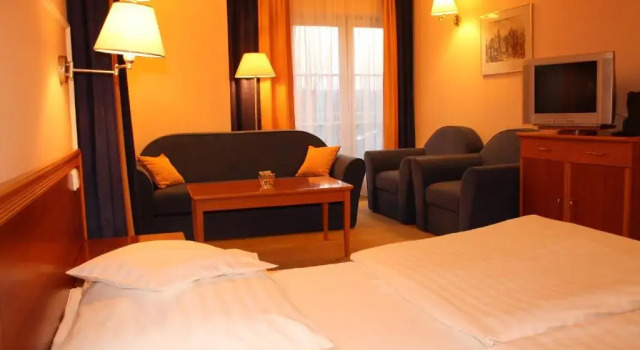 Estudio Hotel Monica