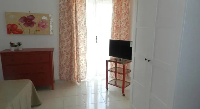 Апартаменты с балконом Orleans Apartments