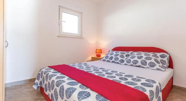 Awesome Home in Podaca With Wifi, Outdoor Swimming Pool and 1 Bedrooms, Забронировать Отель Отели и гостиницы Подаца, Отель