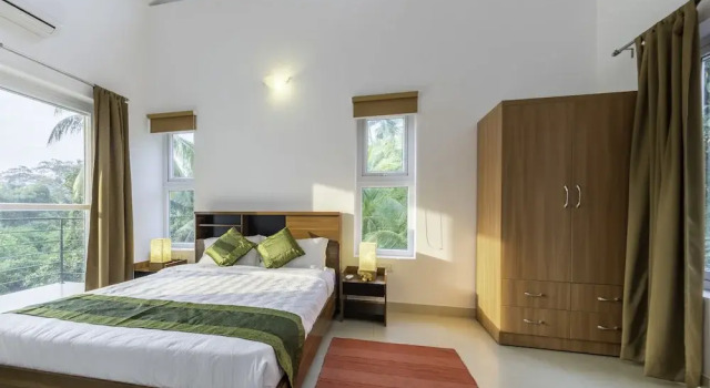 Treebo Trend Rain Forest Enclave, Забронировать Отель Арпора Северный Гоа, рядом с Club Cubana