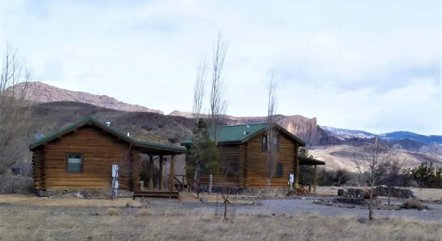 Люкс Yellowstone Cutthroat Guest Ranch
