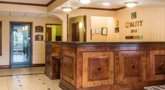 Econo Lodge Glens Falls - Lake George, Buchen Sie Hotel Glens Falls New York State