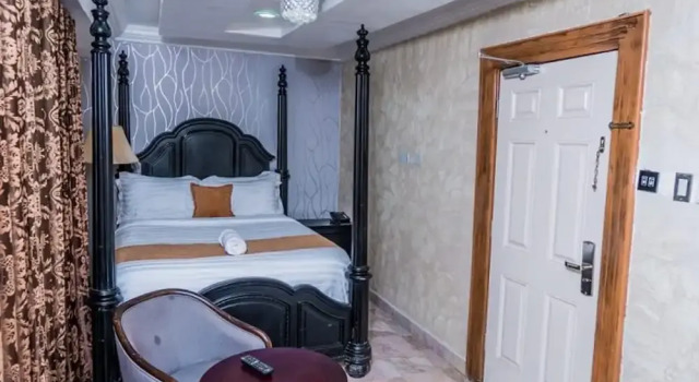 Номер Business Gallani Suites Hotel
