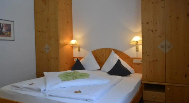 Апартаменты с 2 комнатами Hotel am Römerweg