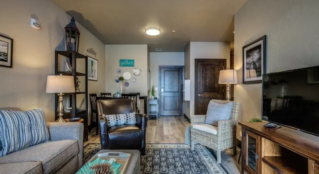 Sandcreek Retreat, Book Hotel Sandpoint 