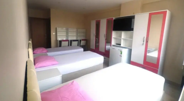 Only Females - Bakirkoy Ladies Hostel, Rezervovat Hostel Hostely v Bakirkoy, Hostel