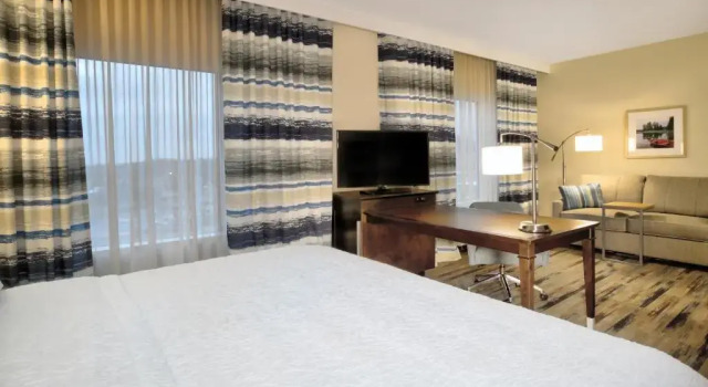 Люкс Hampton Inn & Suites By Hilton Baltimore/Aberdeen, Md
