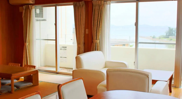 Shangri-La Mansion, Prenota Hotel Hotel a Okinawa con parcheggio, Parcheggio