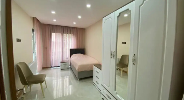 Entire Apartment - Magnificent 3BR Apt in Tuzla, Varaa Huoneisto Hotellit Marmara-alue pysäköinnillä, Pysäköinti