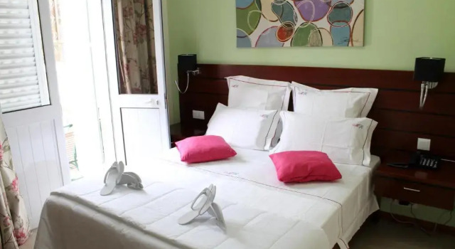 Mindelo Residencial, Prenota Hotel Hotel 3 stelle a Isole Barlavento, 3*