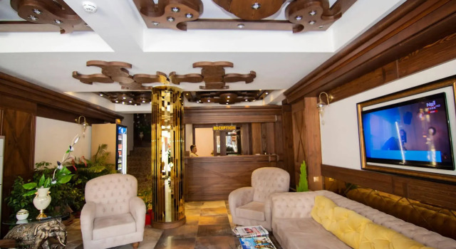 Reis Royal Hotel