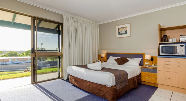 Люкс Standard Gladstone Palms Motor Inn