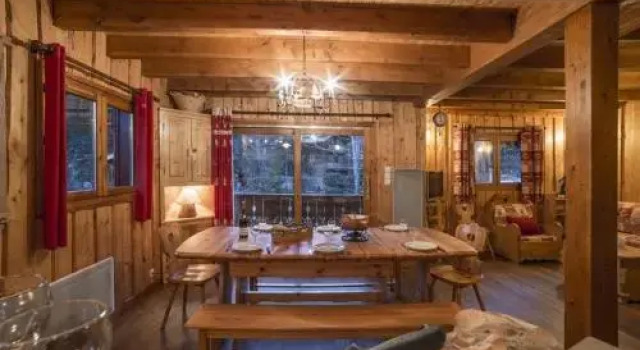 Chalet 4 Pièces 13 Pers À 100m Des Pistes 82169, Забронировать Шале Виллы Овернь-Рона-Альпы, Вилла
