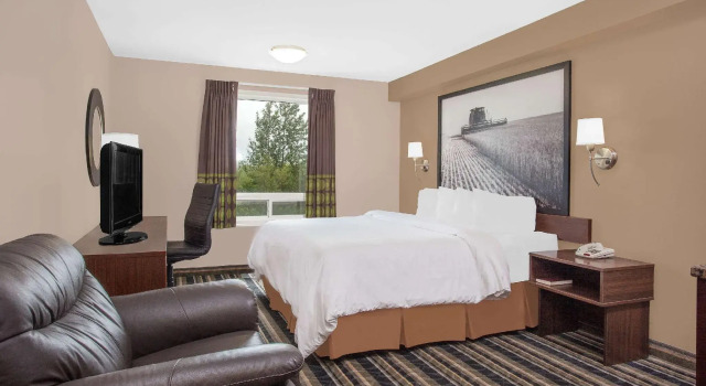 Standard Doppel Zimmer Super 8 by Wyndham Brandon MB