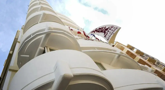 Hotel Thea, Book Hotel Gabicce Mare 